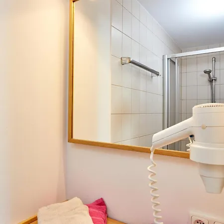 Alpen Gaestehaus Отель типа 