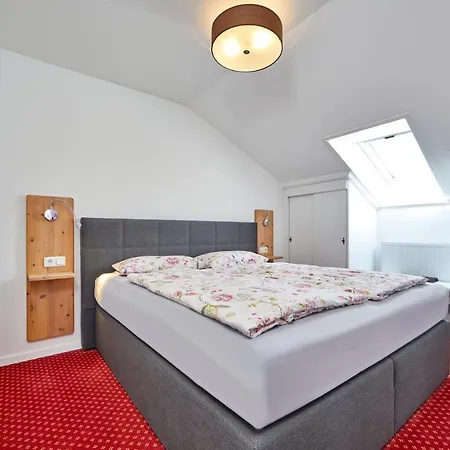 Bed & Breakfast Alpen Gaestehaus Bad Kohlgrub