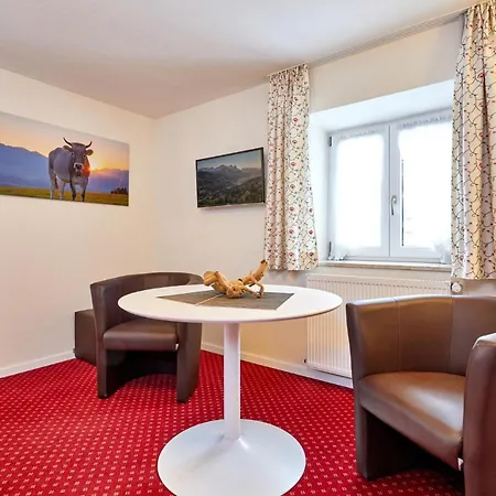 Alpen Gaestehaus Bed & Breakfast