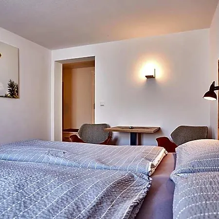 Alpen Gaestehaus Couette-café